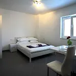 Appartement Nevistic *