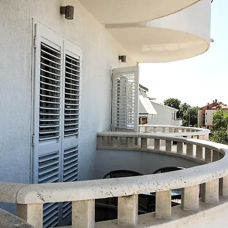 Nevistic 아파트 *