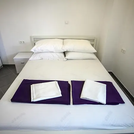 Nevistic 포드스트라나