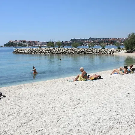 Nevistic Apartment Podstrana